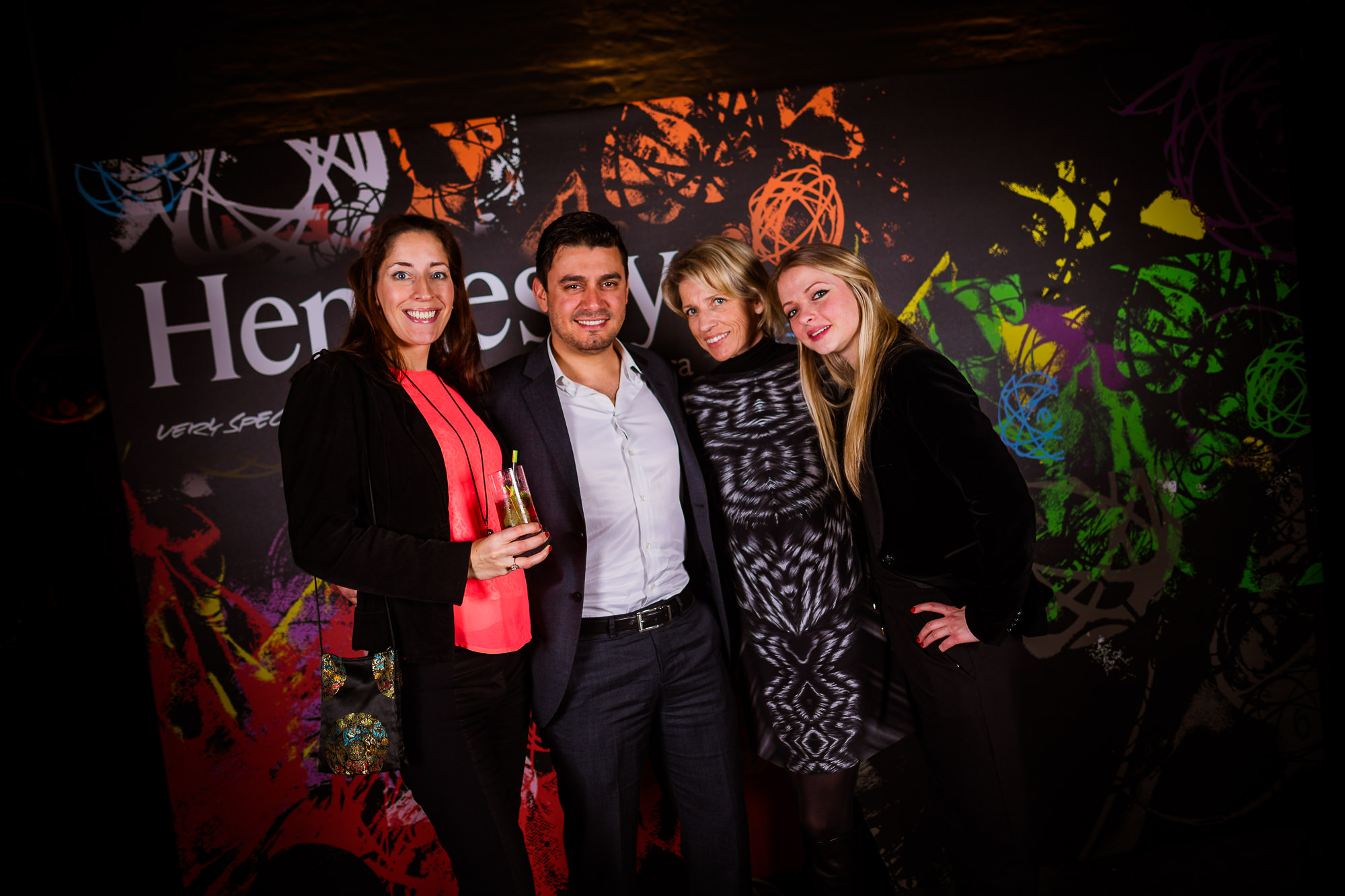 Export x3  DX 0719 Businessauftrag 0005 Hennessy by Futura